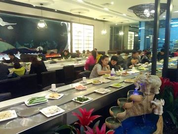 西安火锅输送带 回转自助小火锅