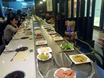 旋转火锅寿司设备厂家